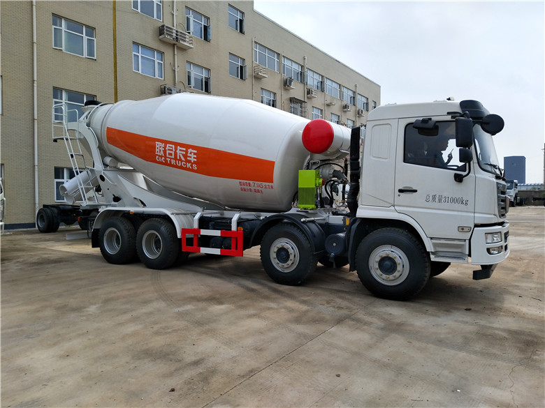 聯(lián)合10-12方輕量化攪拌車(chē)